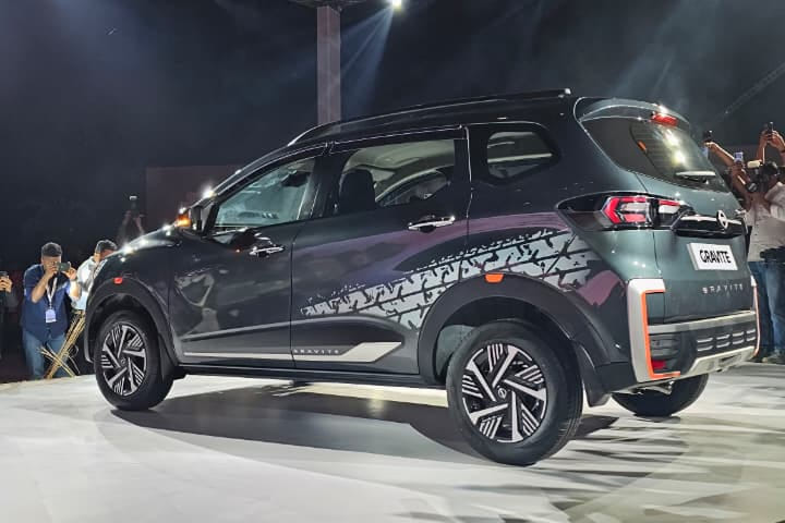 Nissan Gravite Left Rear Three Quarter