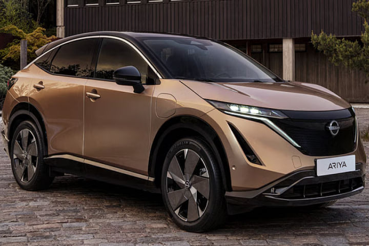 Nissan Ariya EV Right Front Three Quarter