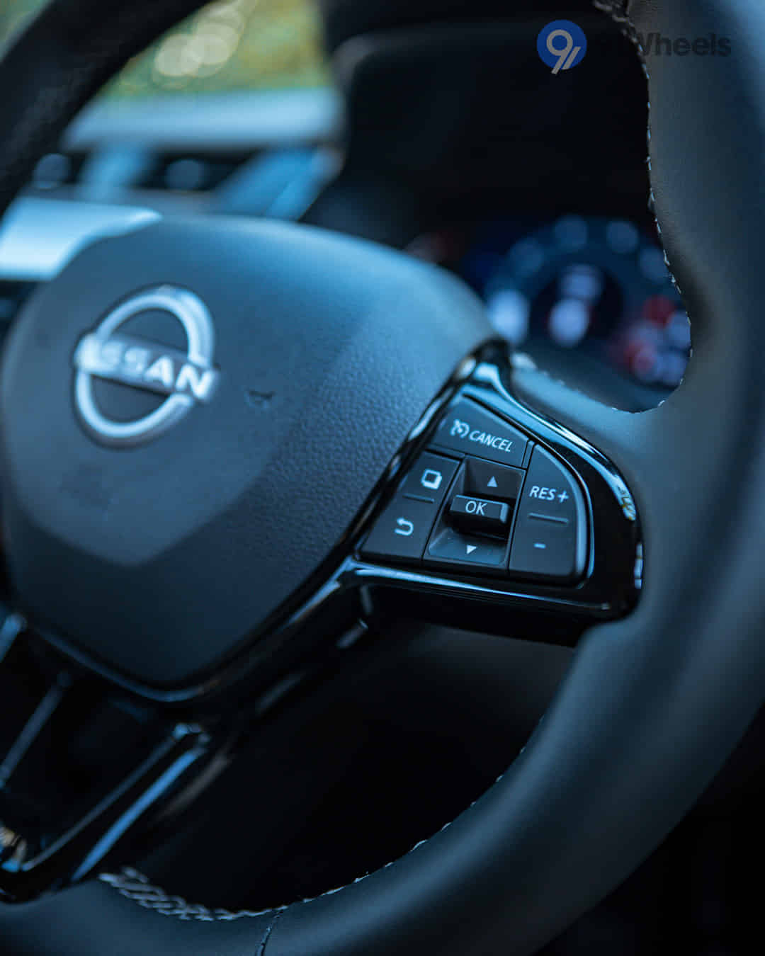 Right Side Curtain Airbag