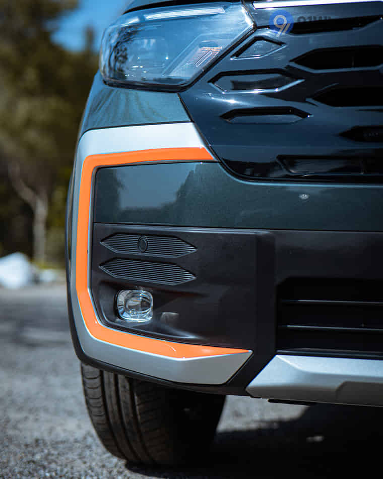 Headlights & Tail-lights - 3