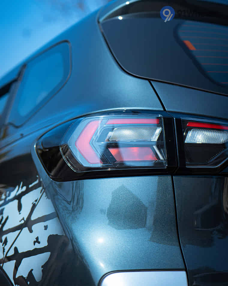 Headlights & Tail-lights - 2