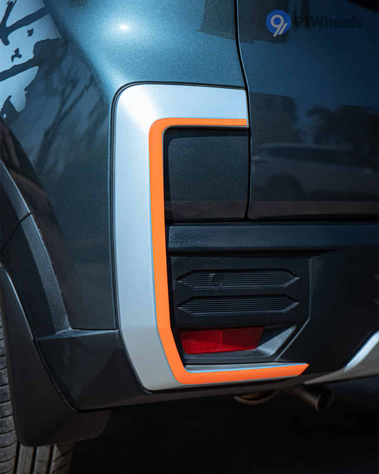 Headlights & Tail-lights - 5