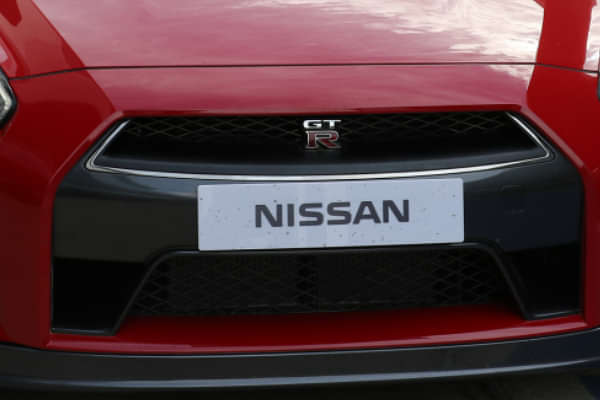 Nissan GTR Grille