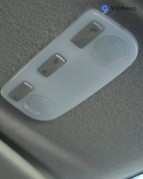 Magnite Rear Row Roof Mounted Cabin Lamps
