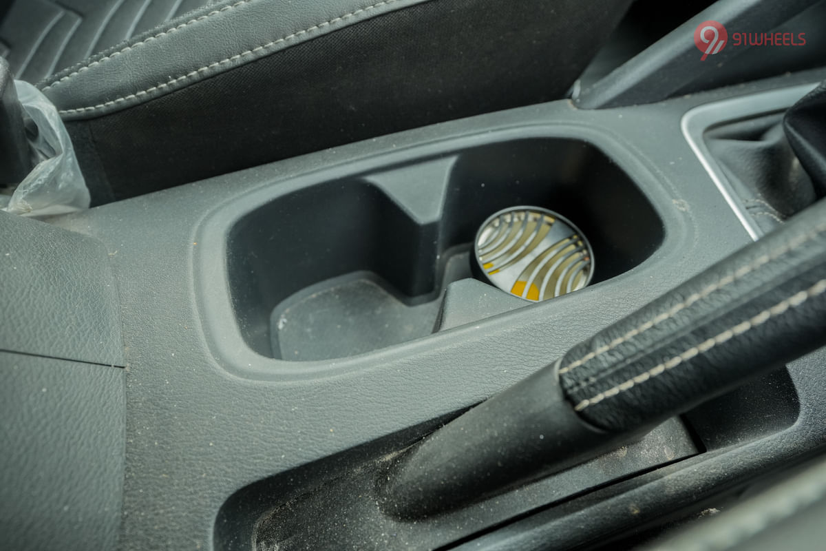 Nissan Magnite 2020 - 2024 Cup Holders