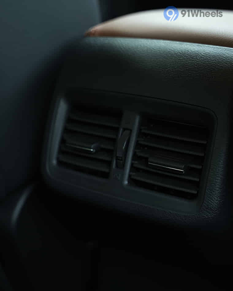 Seats & Cabin Comfort - 1