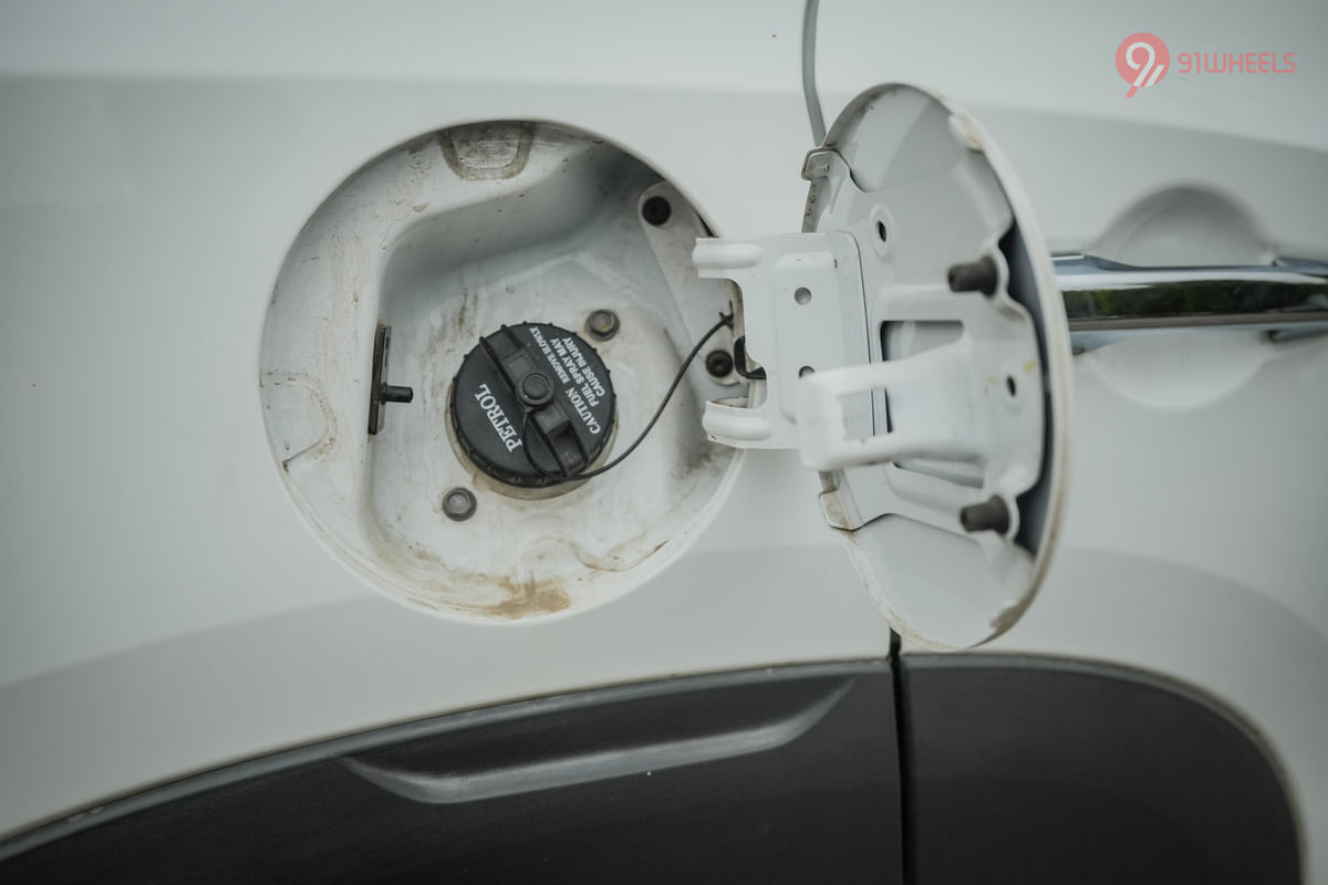 Nissan Magnite 2020 - 2024 Open Fuel Lid