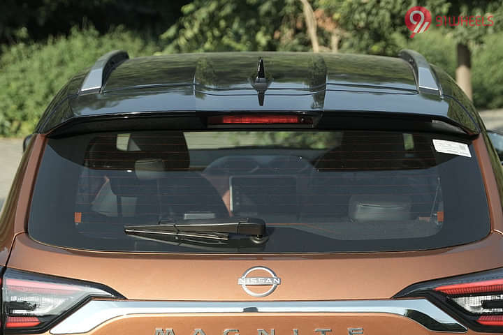 Nissan Magnite Rear Windshield/Windscreen