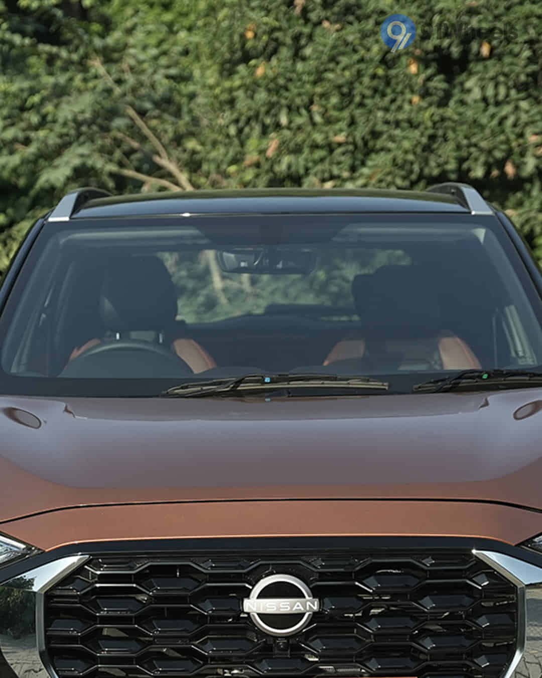 Front Windshield / Windscreen