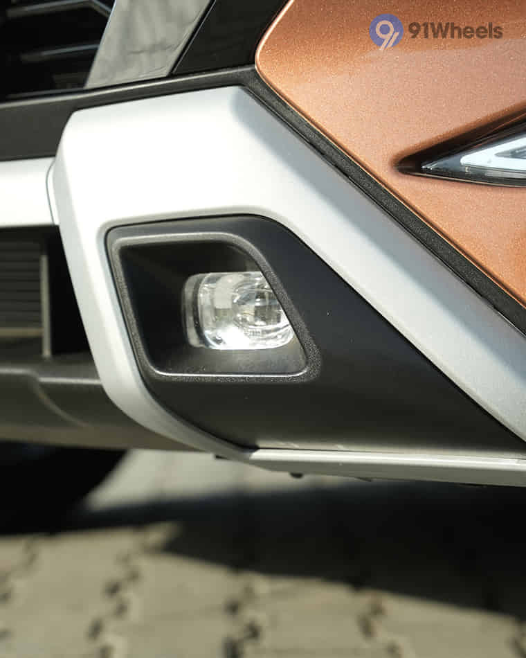 Headlights & Tail-lights - 3