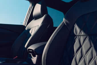 Nissan Qashqai  Nissan Qashqai