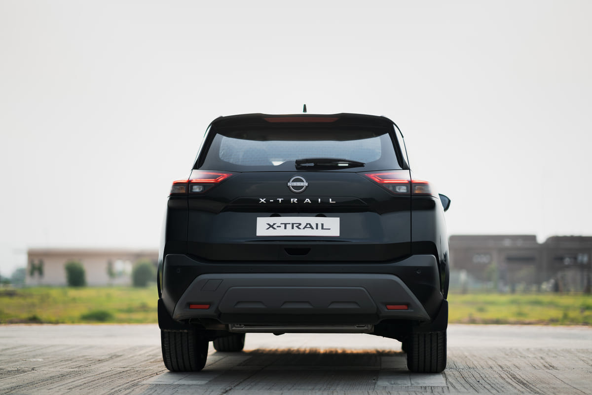 Nissan X Trail Rear View