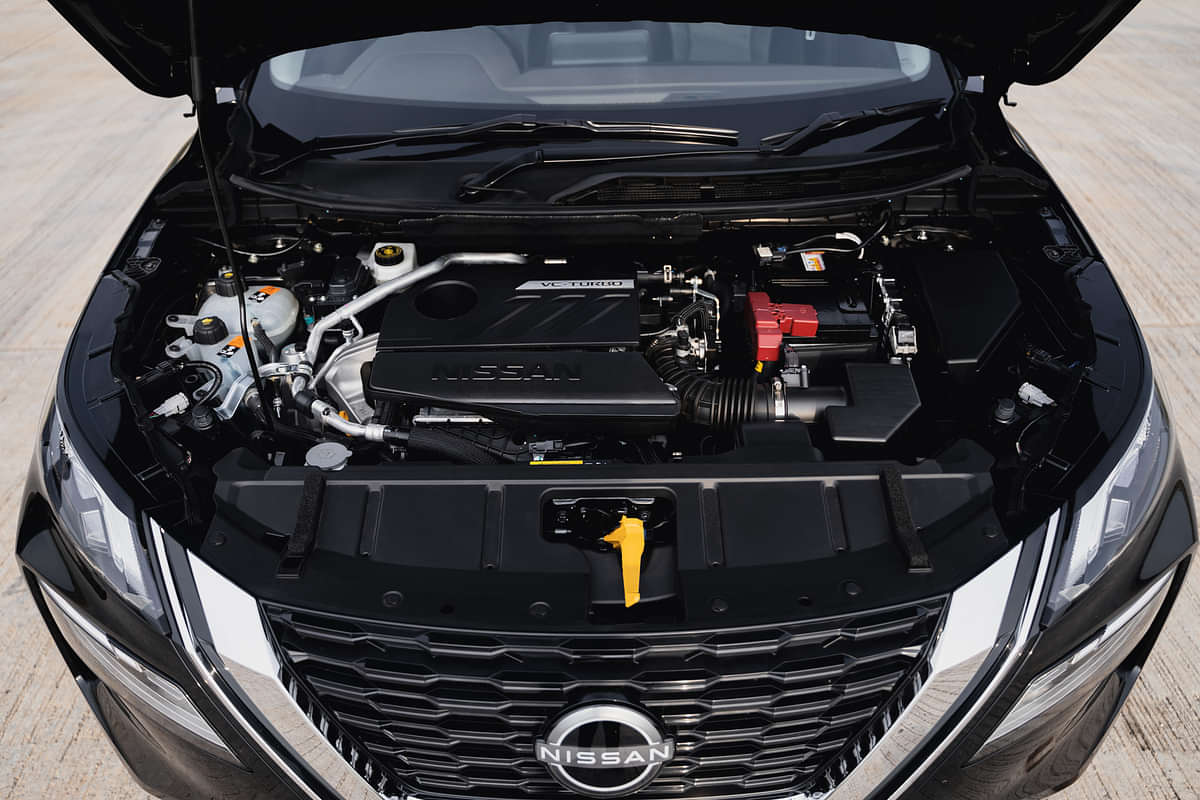 Nissan X Trail Engine Shot