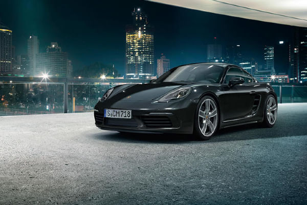 Porsche 718 2020-2025 Left Front Three Quarter