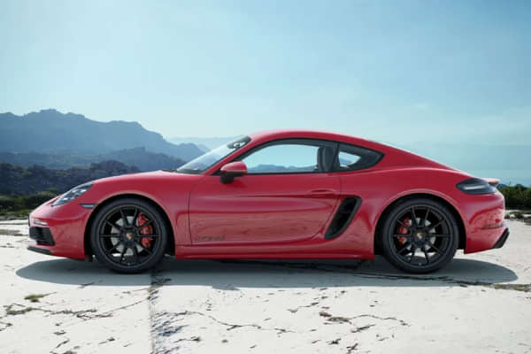 Porsche 718 2020-2025 Left Side View