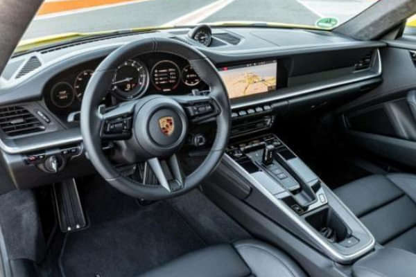 Porsche 911 Dashboard