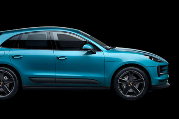 Porsche Macan Right Side View