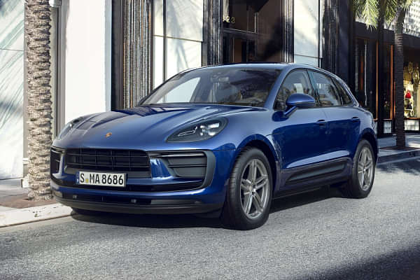 Porsche Macan Left Front Three Quarter