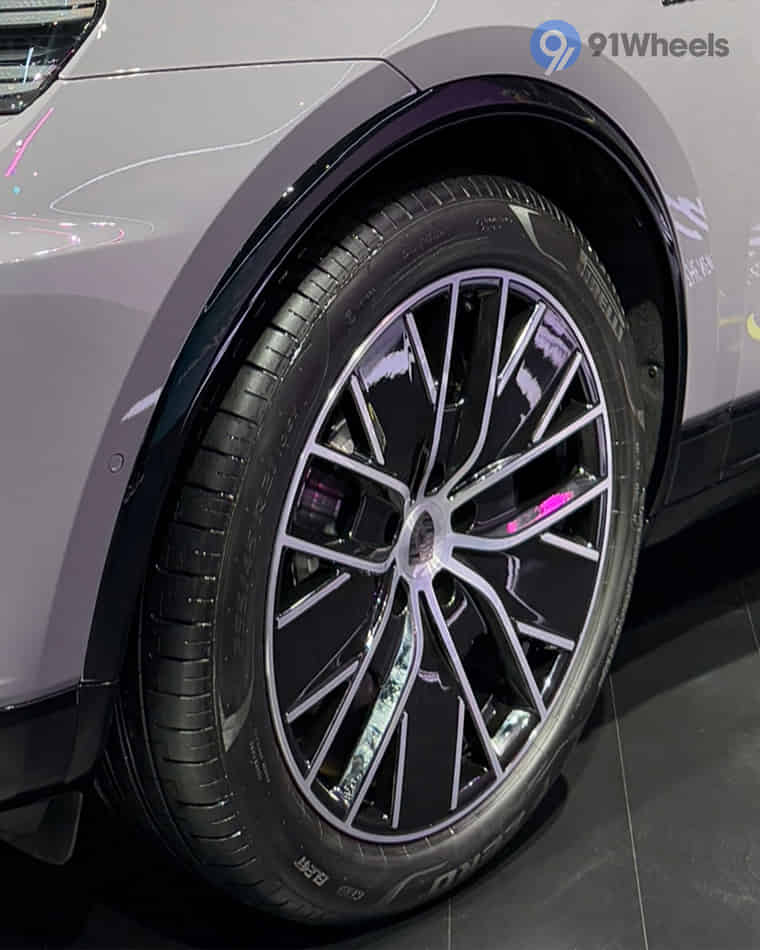 Outerview - 9 Outerview - 9