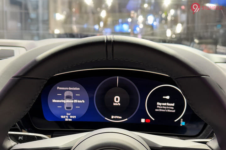Porsche Macan Instrument Cluster
