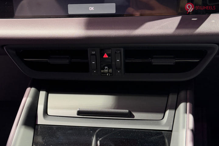 Porsche Macan Front Centre Air Vents