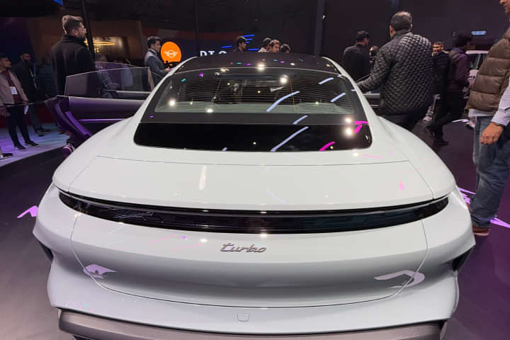 Porsche Taycan Rear Windshield/Windscreen