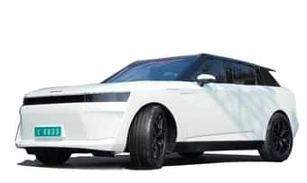 Pravaig Defy Left Front Three Quarter Pravaig Defy Left Front Three Quarter