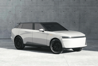 Pravaig Defy Right Front Three Quarter Pravaig Defy Right Front Three Quarter