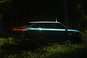 Pravaig Defy Right Side View Pravaig Defy Right Side View