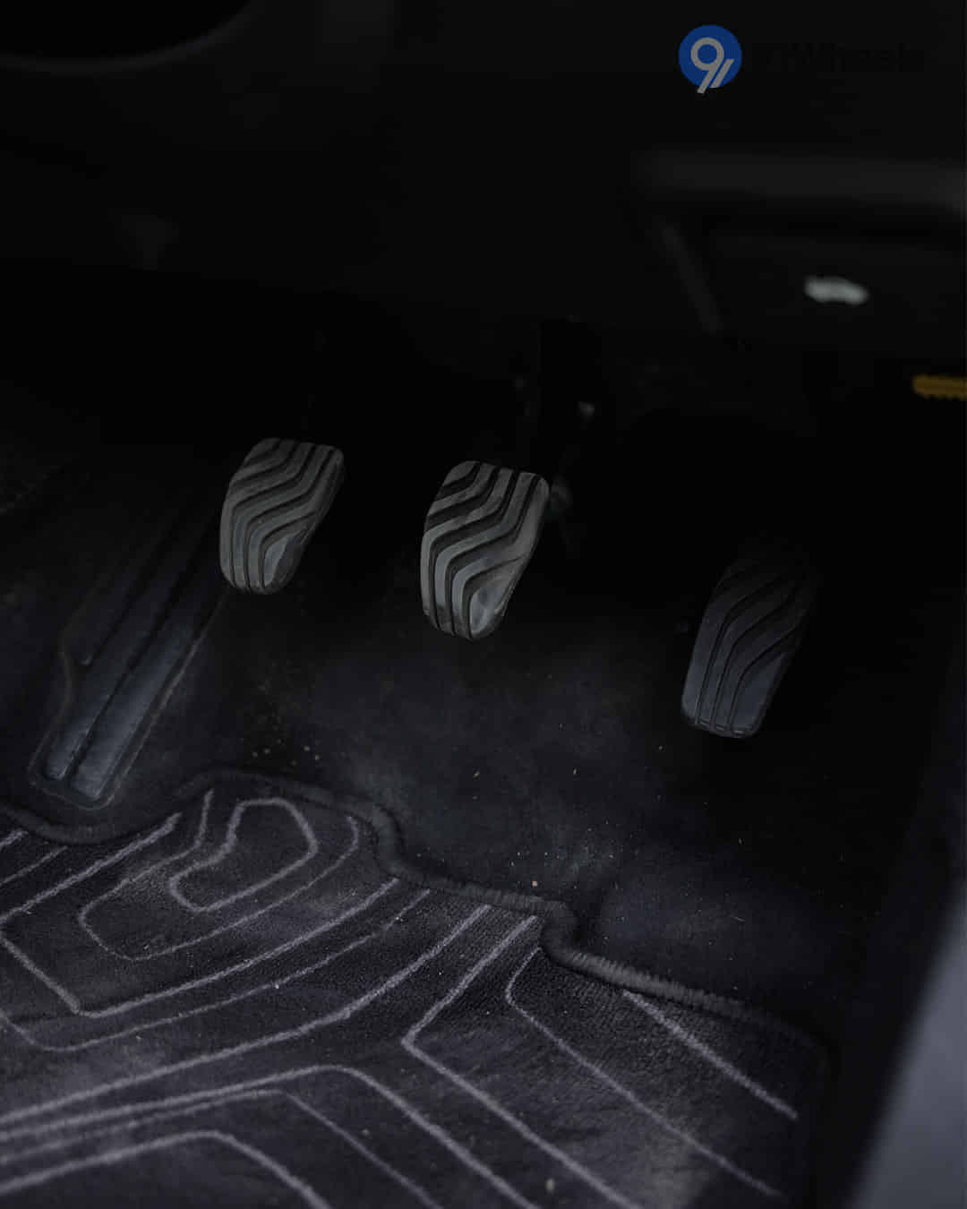 Pedals / Foot Controls