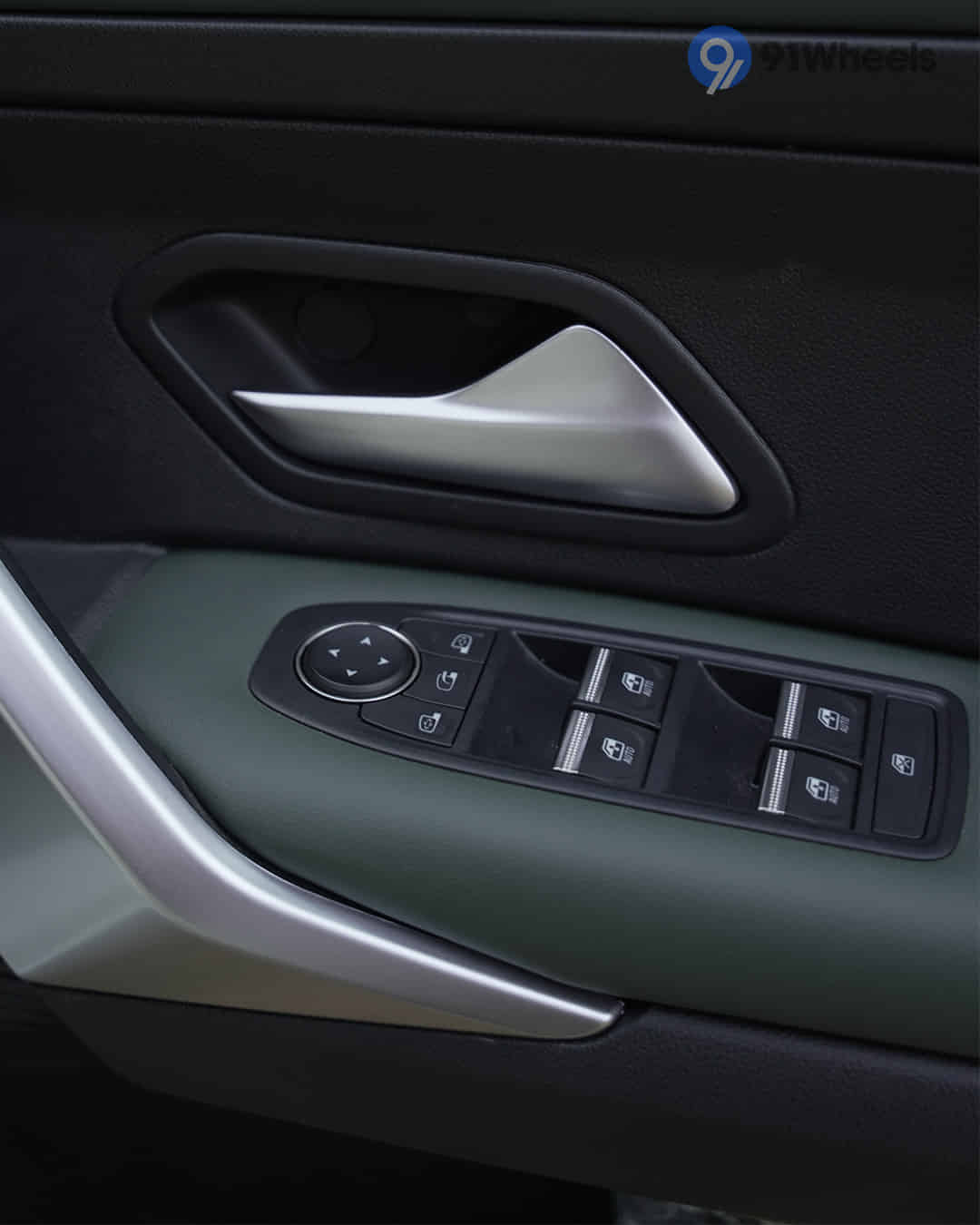 Outer Rear View Mirror (ORVM) Controls