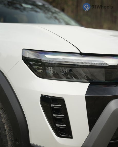 Duster Headlight