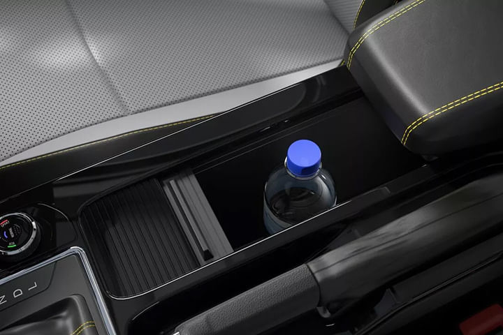 Renault Kiger Front Centre Arm Rest Storage