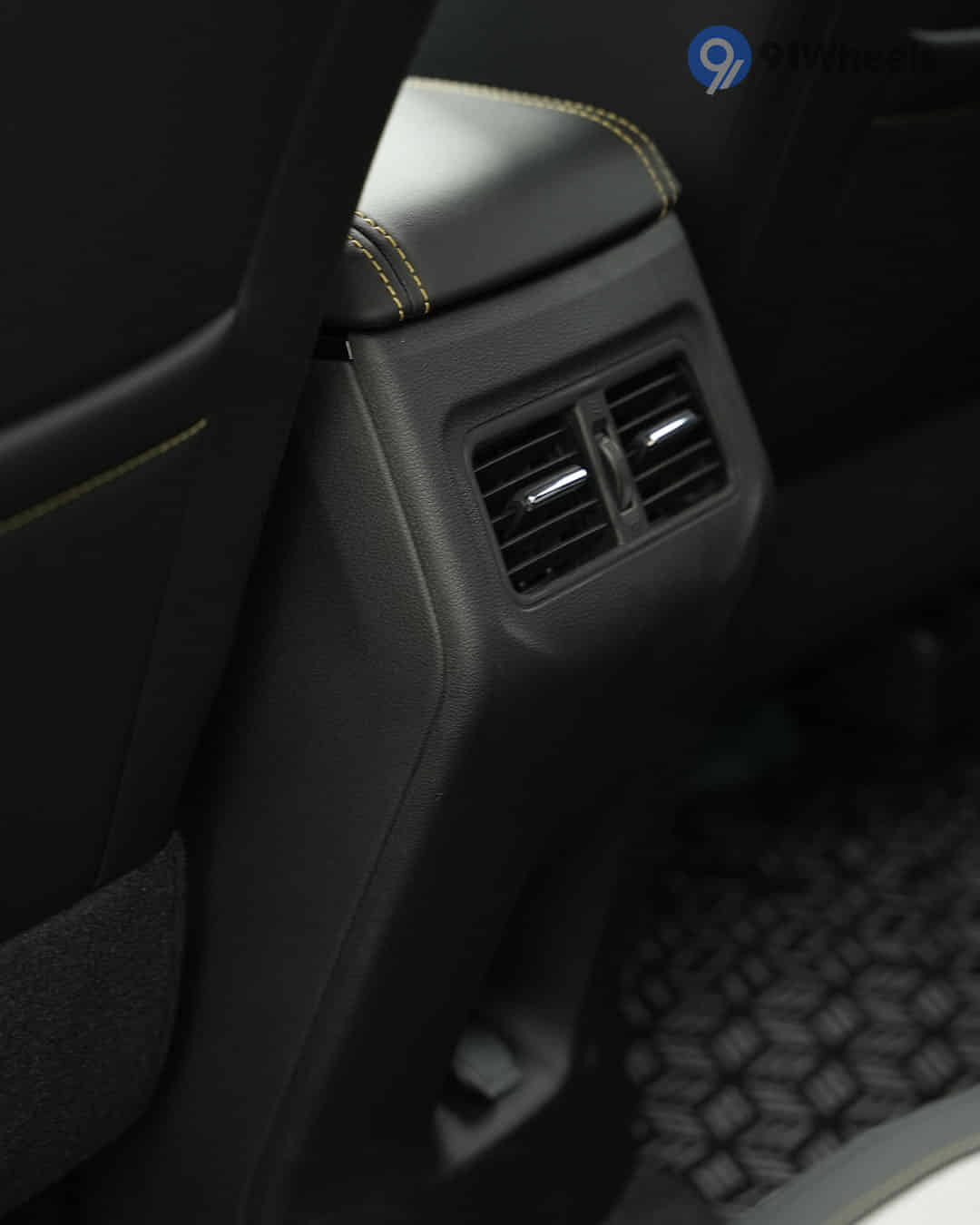 Rear Row Air Vents
