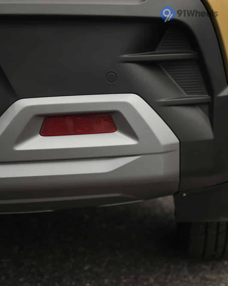 Headlights & Tail-lights - 8