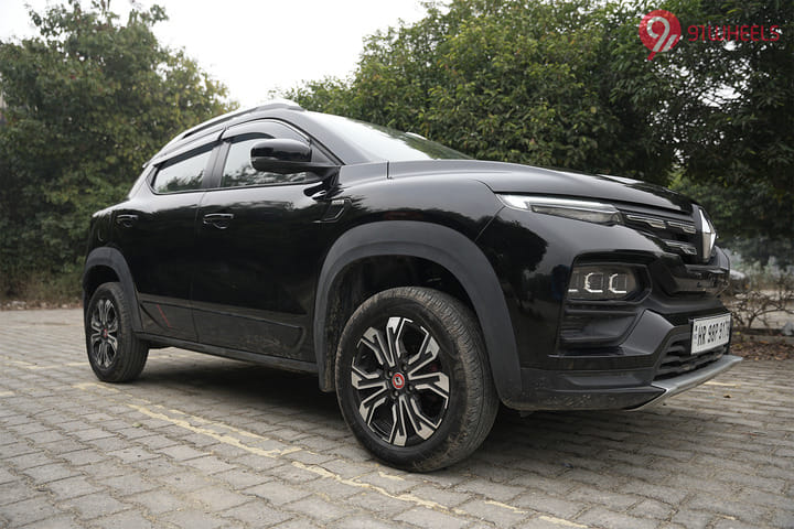 Renault Kiger 2021-2025 Right Front Three Quarter Renault Kiger 2021-2025 Right Front Three Quarter