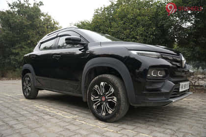 Renault Kiger 2021-2025 Right Front Three Quarter Renault Kiger 2021-2025 Right Front Three Quarter