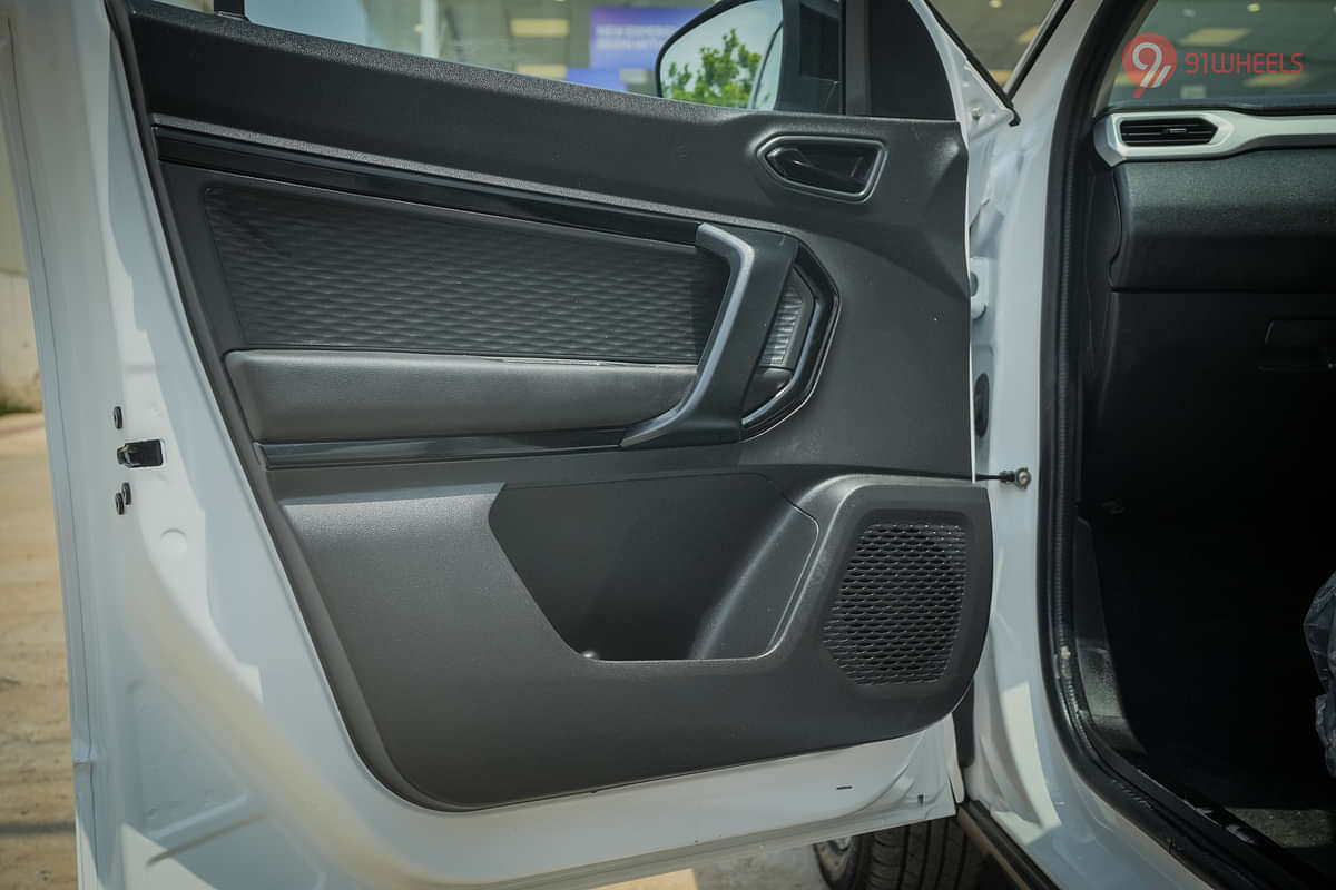 Renault Kiger Passenger Side Front Door Pocket