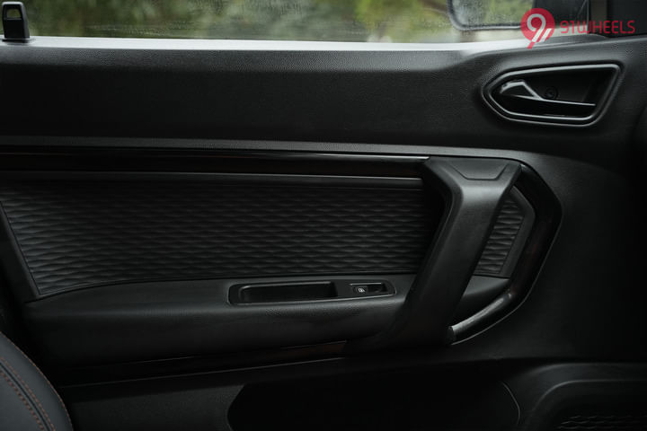 Renault Kiger 2021-2025 Rear Door Pad Handle