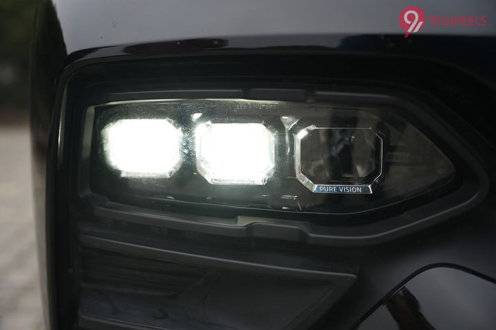 Renault Kiger 2021-2025 Front Fog Lamp