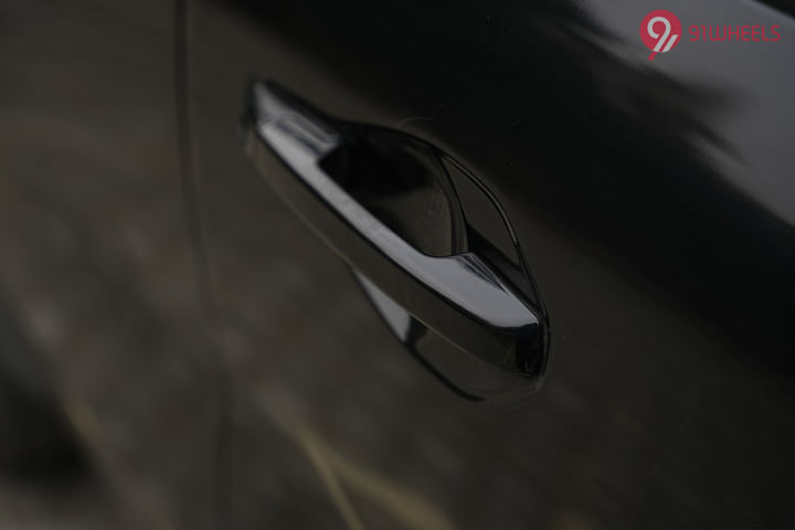 Renault Kiger 2021-2025 Front Door Handle