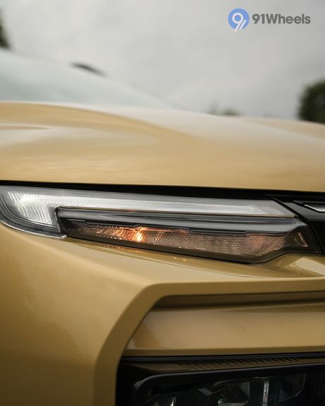 Kiger Headlight