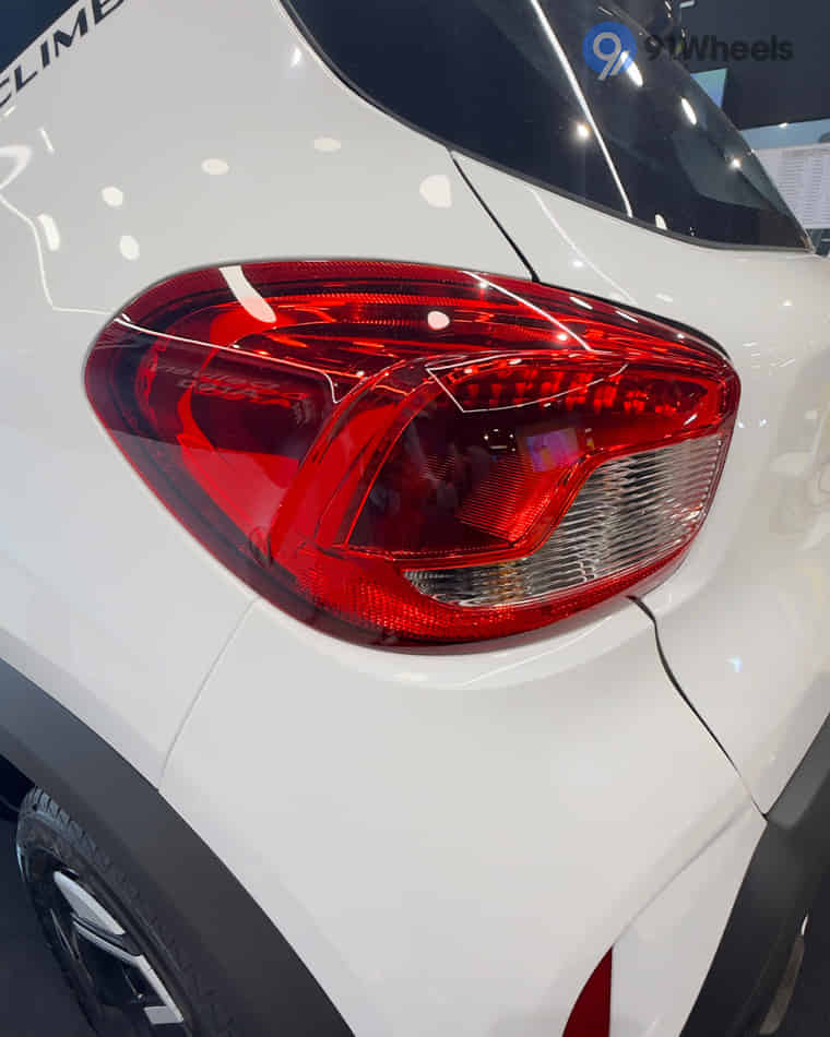 Headlights & Tail-lights - 2 Headlights & Tail-lights - 2