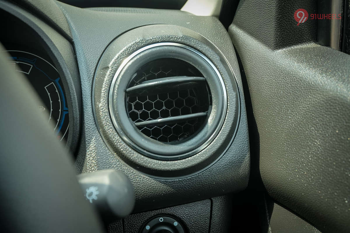Renault Kwid Right Side Air Vents