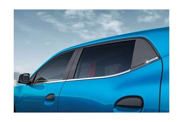 Renault Kwid 2020-2021 Side Profile