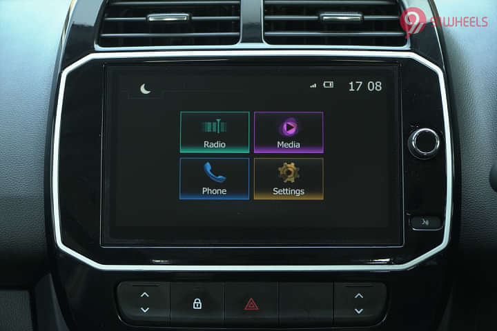 Renault Kwid Infotainment System