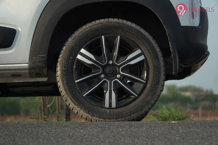 Renault Kwid Wheel