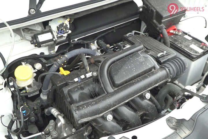 Renault Kwid Engine Shot