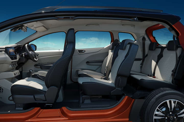 Renault Triber Front Row Seats
