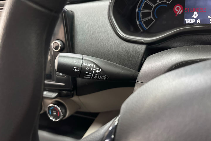 Renault Triber 2020-2025 Wiper Stalk